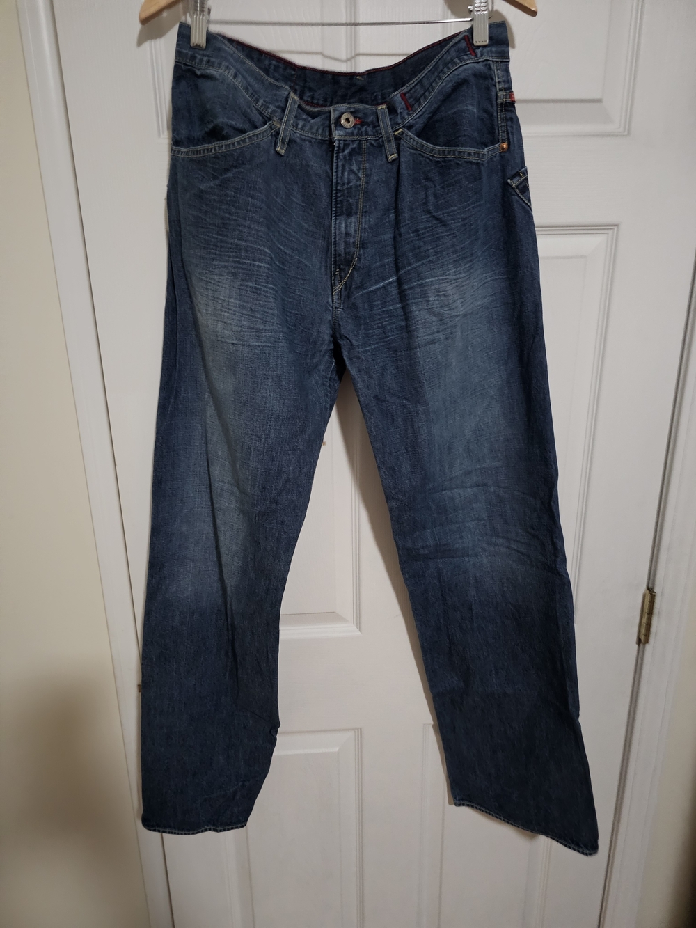 Guess Classic Men's Blue Jeans - Comfortable Straight Fit